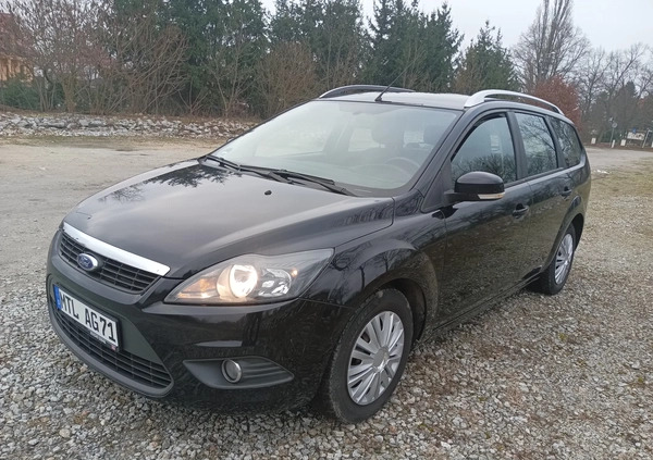 Ford Focus cena 16800 przebieg: 180000, rok produkcji 2010 z Raciąż małe 301